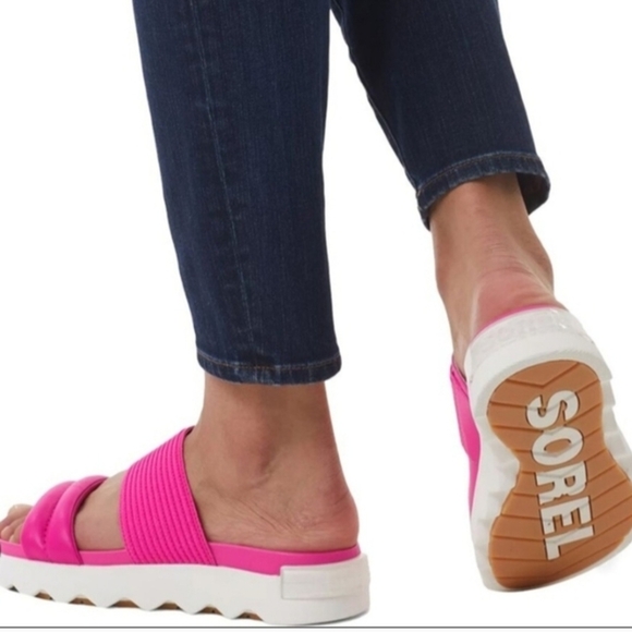 Sorel Women's Pink Slide Sandals - Picture 8 of 10
